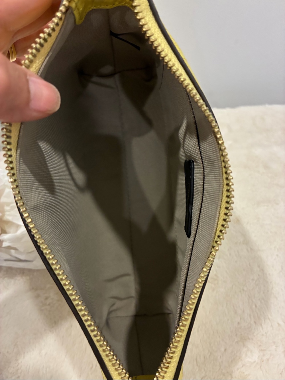 Furla Atena S Crossbody Yellow Croc Embossed Leather WB00397K0000 Made Italy - Picture 8 of 11